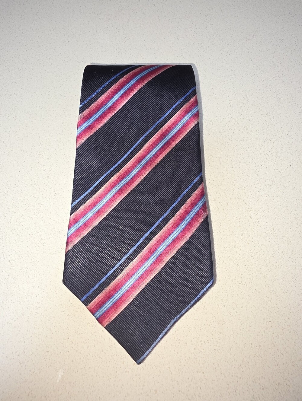 Burberry 100% silk classic neck tie Black Ribbed Fabric Pink Blue Stripe Accent